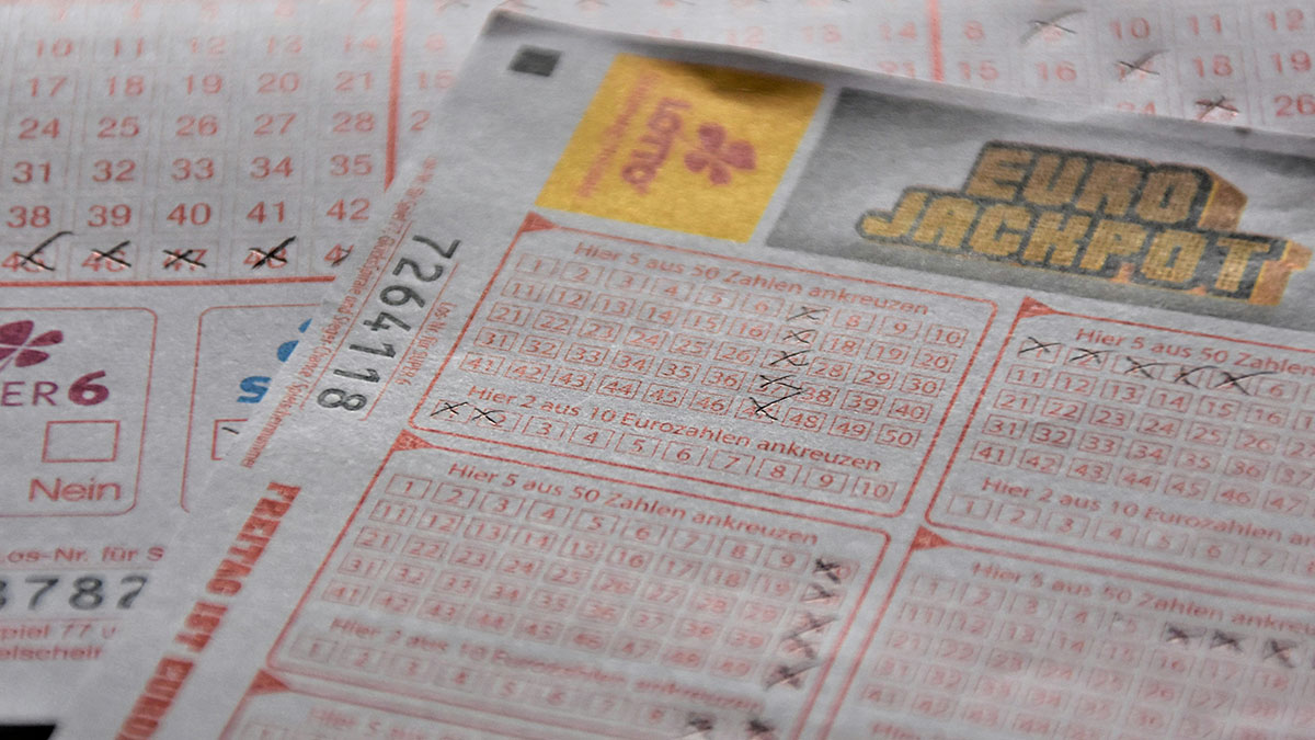 이렇게 번호 고르면 안 됩니다 – 통계로 본 로또 최악의 조합 3가지